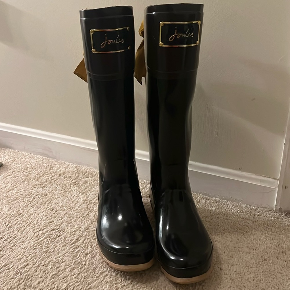 Women’s Joules tall rain boots with bow